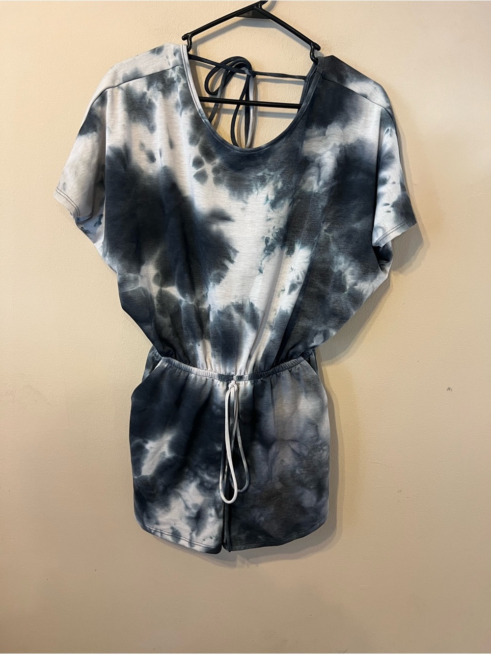 Le Lis Black & White Tie-Dye Short Sleeve Romper with Back Tie